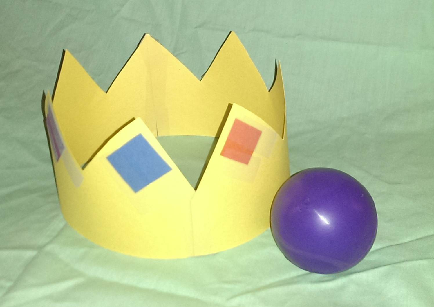 Crown and Ball